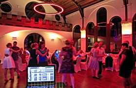 DJ